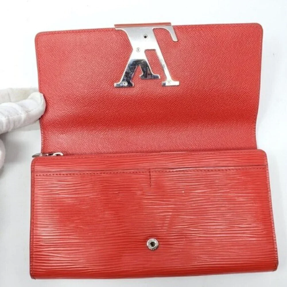 Authentic Louis Vuitton Epi Leather Sarah Wallet Red LV Long Wallet
